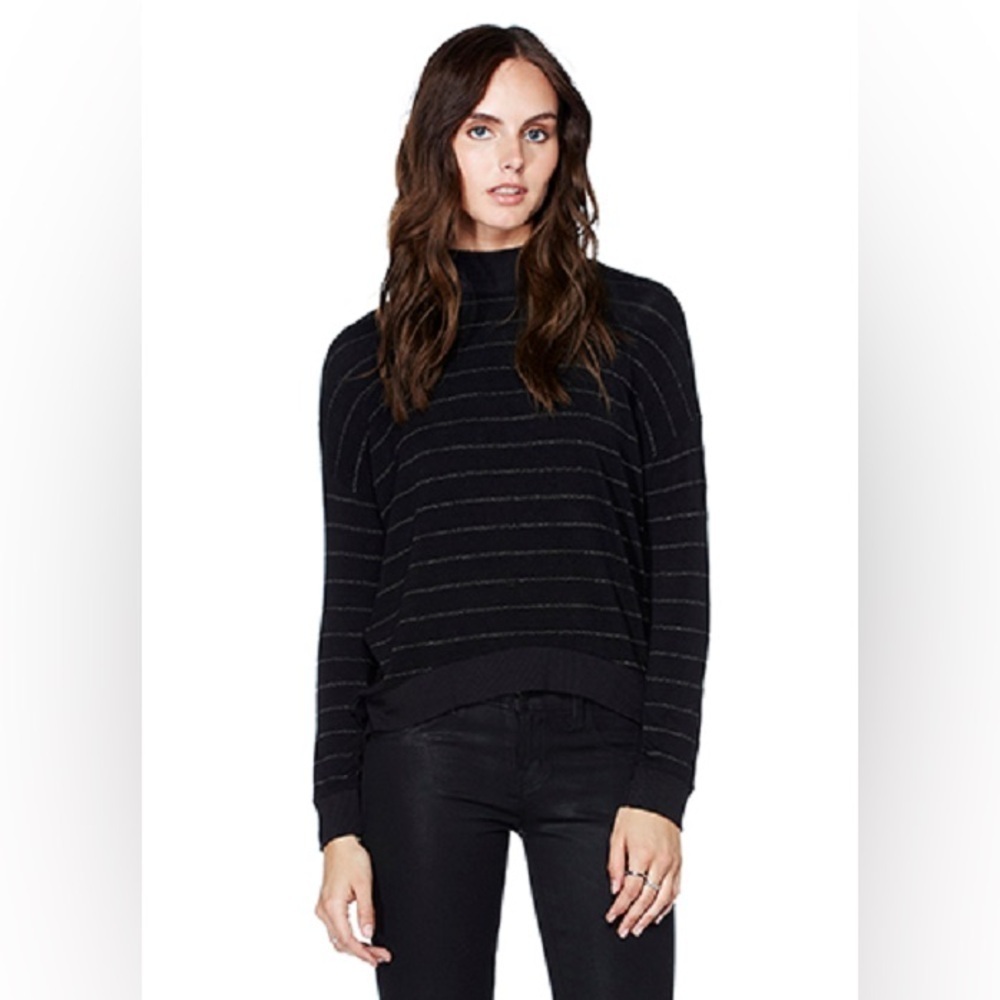 Bella Luxx Black Gold Silk Contrast Stripe Slouch-Neck Sweater Sz Small Office